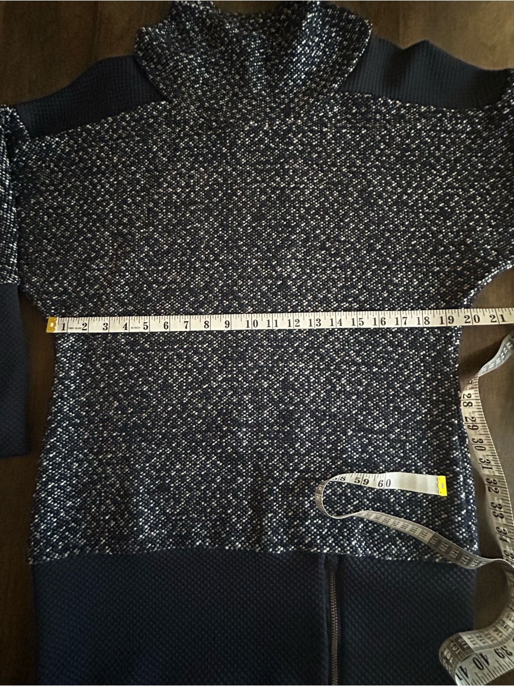 RUELLE Cowl Neck Textured Tunic Dark Blue Women’s Size Medium - Picture 10 of 13